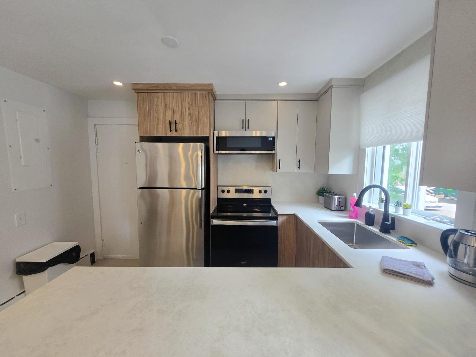 Jstlikehome - Serenity Suites & Guesthouse Ottawa Luaran gambar